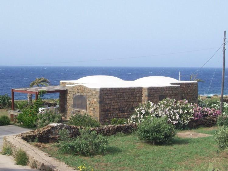 Dammuso Nettuno Bugeber